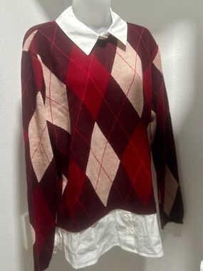 CeCe Burgundy Chevron Striped Sweater. L